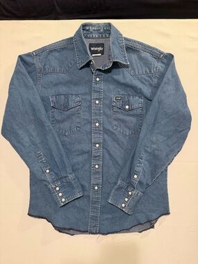 Vintage Wrangler Denim Pearl Snap Medium Wash Button Down Shirt Men’s Large